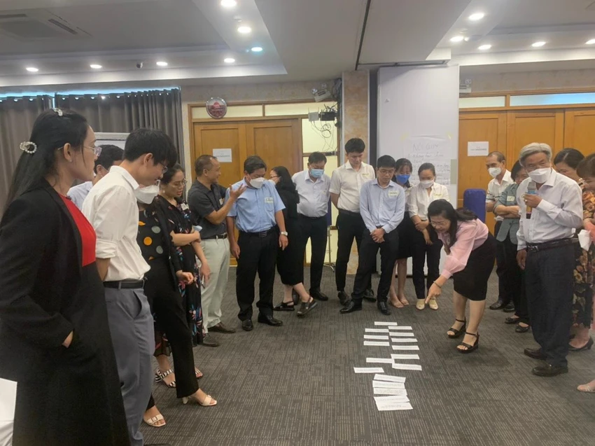 Các đại biểu tham gia thảo luận tại hội nghị. Ảnh: TRÚC PHƯƠNG Các đại biểu tham gia thảo luận tại hội nghị. Ảnh: TRÚC PHƯƠNG