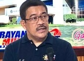 Biển Đông: Nghị sĩ Philippines lo quan hệ gần gũi Duterte-Tập