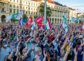 Người dân Hungary biểu tình phản đối xây trường đại học Trung Quốc ở Budapest