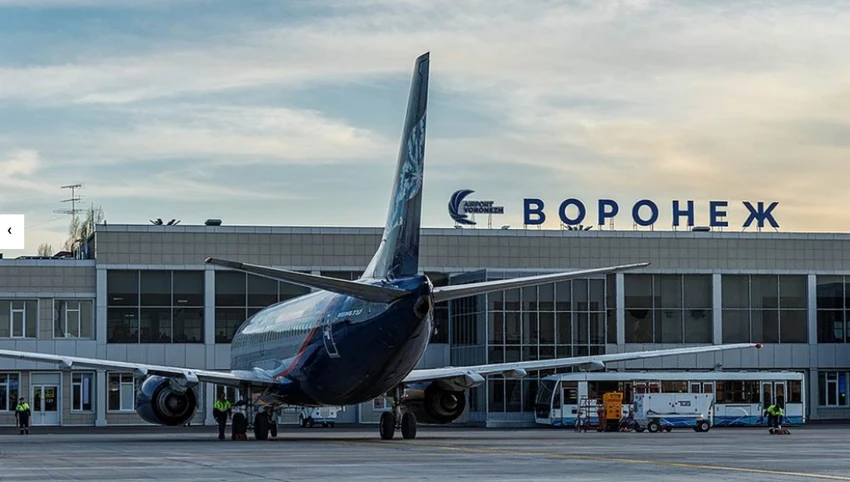 Sân bay Voronezh của Nga. Ảnh: AZERTAG Sân bay Voronezh của Nga. Ảnh: AZERTAG