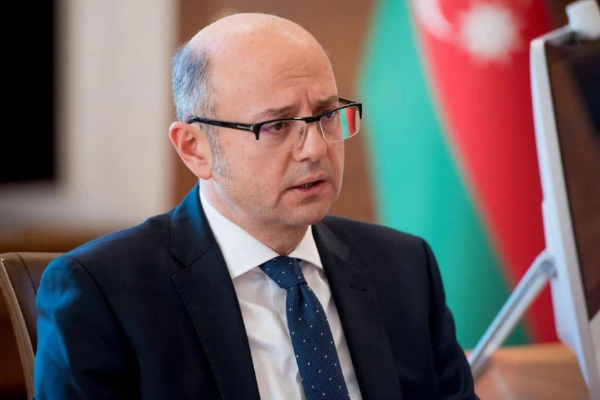 Bộ trưởng Năng lượng Azerbaijan – ông Parviz Shahbazov. Ảnh: APA Bộ trưởng Năng lượng Azerbaijan – ông Parviz Shahbazov. Ảnh: APA