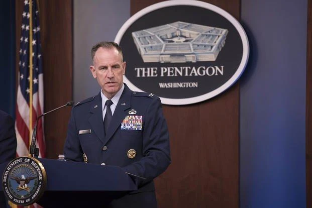 Người phát ngôn Lầu Năm Góc Patrick Ryder. Ảnh: MILITARY Người phát ngôn Lầu Năm Góc Patrick Ryder. Ảnh: MILITARY