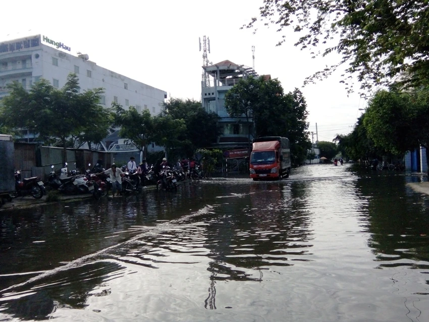 Khu Nam Long, Sài Gòn bất ngờ ngập nặng ảnh 2 Khu Nam Long, Sài Gòn bất ngờ ngập nặng ảnh 2