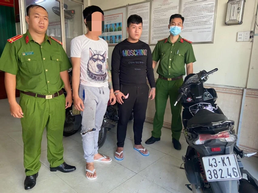 Đối tượng Dũng tại cơ quan điều tra. Ảnh: CA