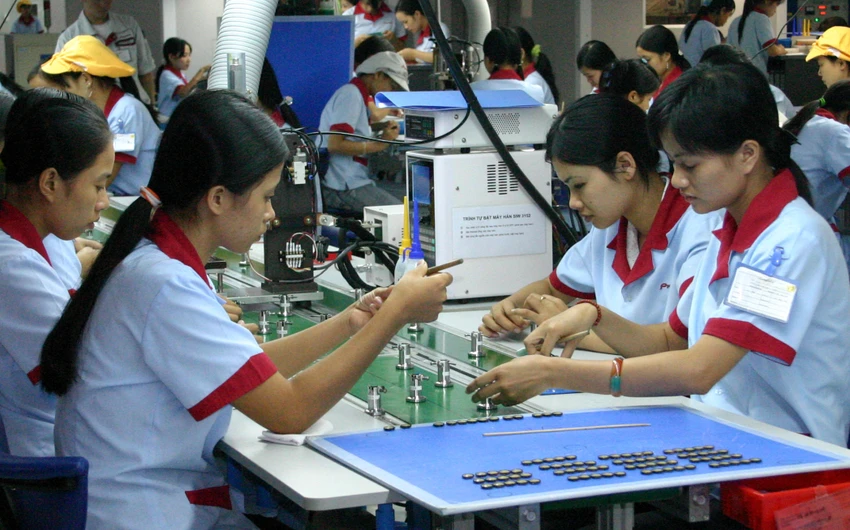 Công bố cụ thể các khoản đóng BHXH năm 2016 ảnh 1
