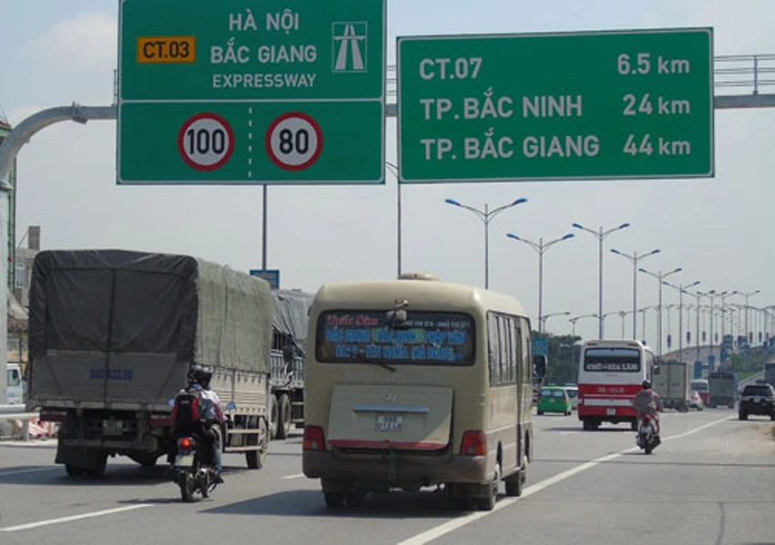 Vì sao có giám sát, tiền thu phí tăng 84 triệu/ngày? ảnh 1 Vì sao có giám sát, tiền thu phí tăng 84 triệu/ngày? ảnh 1
