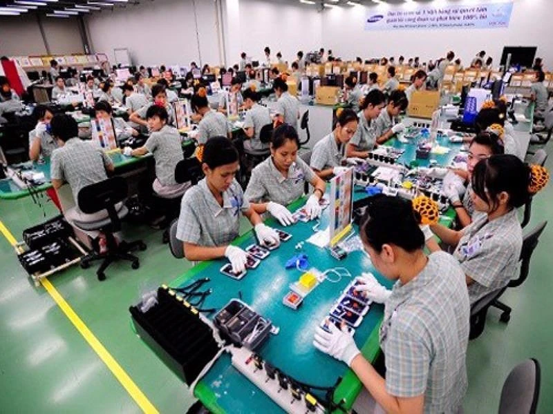 Vì sao Samsung bị “tố” đối xử tệ với công nhân? ảnh 2