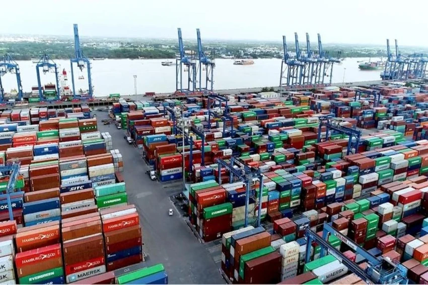 Doanh nghiệp nhận hàng sớm ở cảng Cát Lái được giảm giá dịch vụ ảnh 1