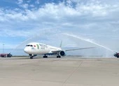 Thủ tướng: ‘Việt Nam dự kiến mở lại đường bay quốc tế vào đầu tháng 12’