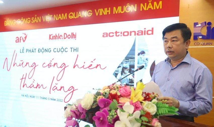 Tổng biên tập Báo Kinh tế và Đô thị, Trưởng Ban tổ chức cuộc thi Nguyễn Minh Đức phát động cuộc thi. Ảnh: N.LONG Tổng biên tập Báo Kinh tế và Đô thị, Trưởng Ban tổ chức cuộc thi Nguyễn Minh Đức phát động cuộc thi. Ảnh: N.LONG