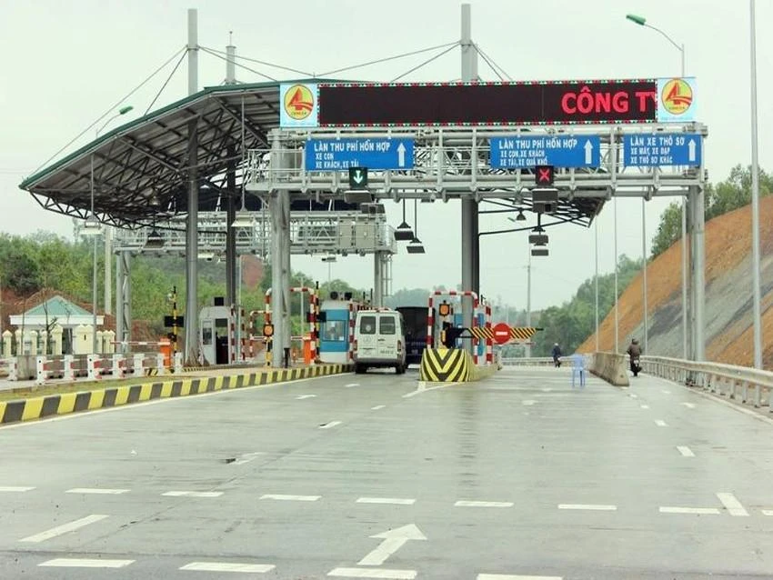 Trạm Bờ Đậu trên quốc lộ 3, tỉnh Thái Nguyên. Trạm Bờ Đậu trên quốc lộ 3, tỉnh Thái Nguyên.