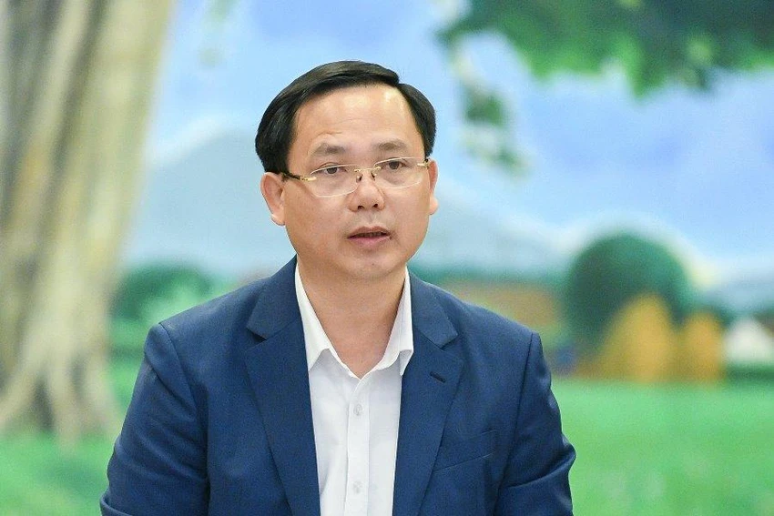 Ông Chu Mạnh Sinh, Phó Tổng giám đốc BHXH giải trình về tình trạng người lao động nhận BHXH một lần. Ảnh: M.THẮNG Ông Chu Mạnh Sinh, Phó Tổng giám đốc BHXH giải trình về tình trạng người lao động nhận BHXH một lần. Ảnh: M.THẮNG