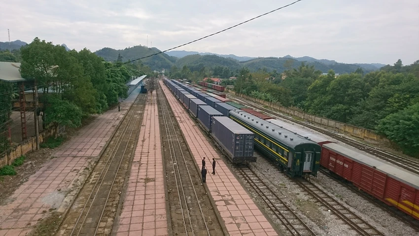 Từ năm 2020 đến nay ngành đường sắt liên tục thua lỗ. Từ năm 2020 đến nay ngành đường sắt liên tục thua lỗ.