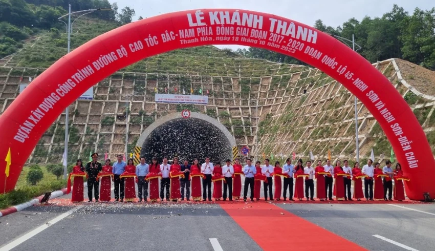 le-khanh-thanh.jpg