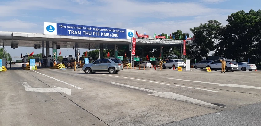 Tới đây, Cục Đường bộ sẽ triển khai lắp đặt cân tự động một số đoạn trên tuyến cao tốc Bắc - Nam.