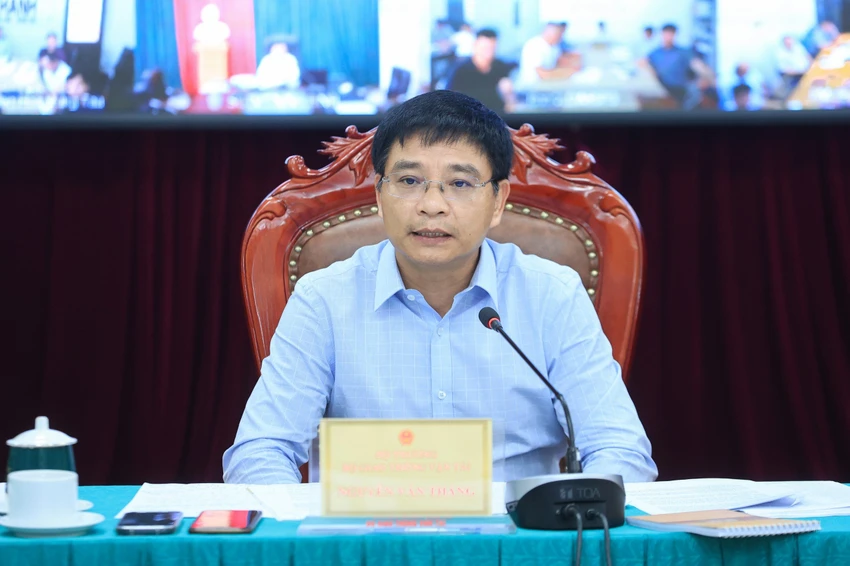 Bộ trưởng Bộ trưởng Nguyễn Văn Thắng phát biểu chỉ đạo tại buổi họp. Ảnh: D.VIỆT