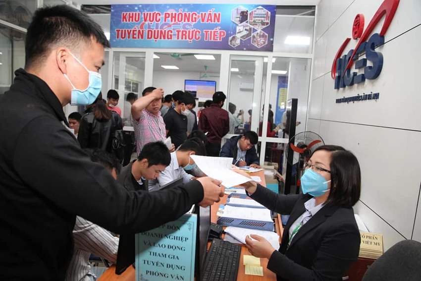 người lao động hưởng trợ cấp thất nghiệp