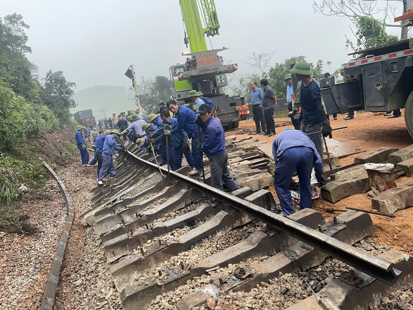 duong-sat-bac-nam-te-liet.jpg