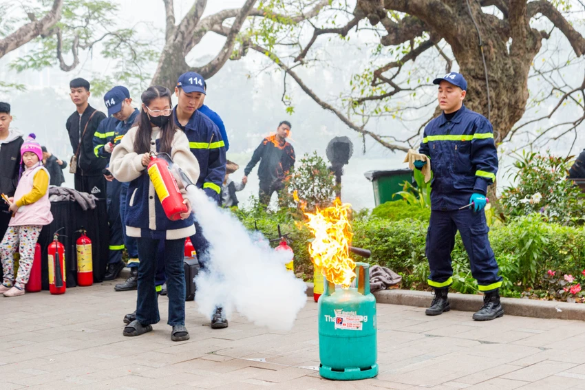 pho-di-bo-hoan-kiem-vn--.jpg