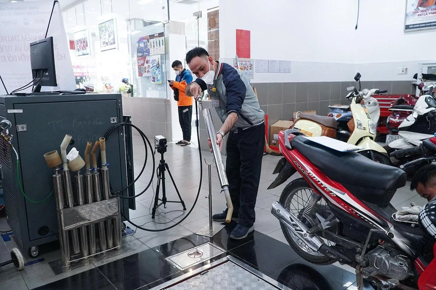 khí thải xe máy
