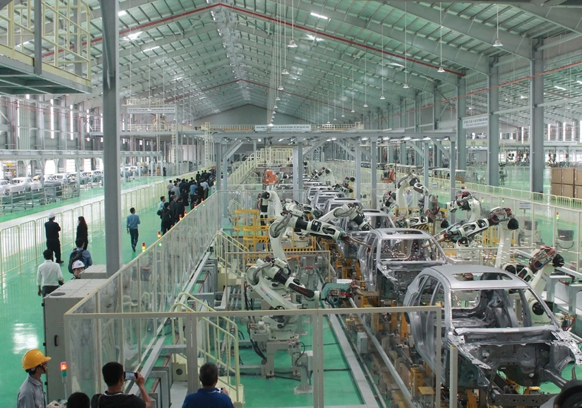 nhập khẩu ô tô