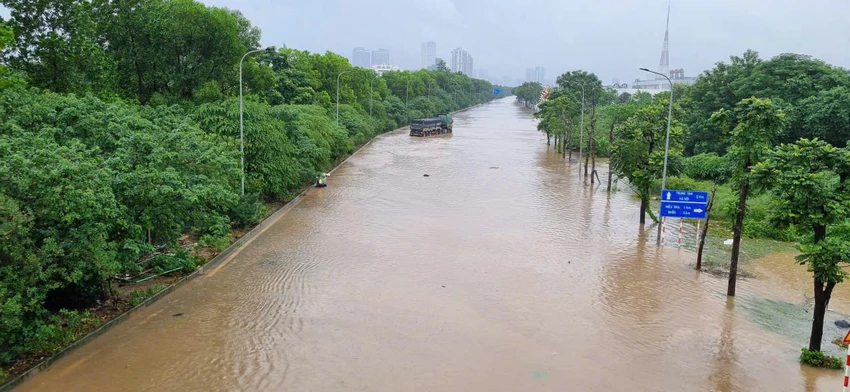 ha-noi-ngap-12.jpg