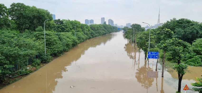 ha-noi-ngap-sau-9.jpg