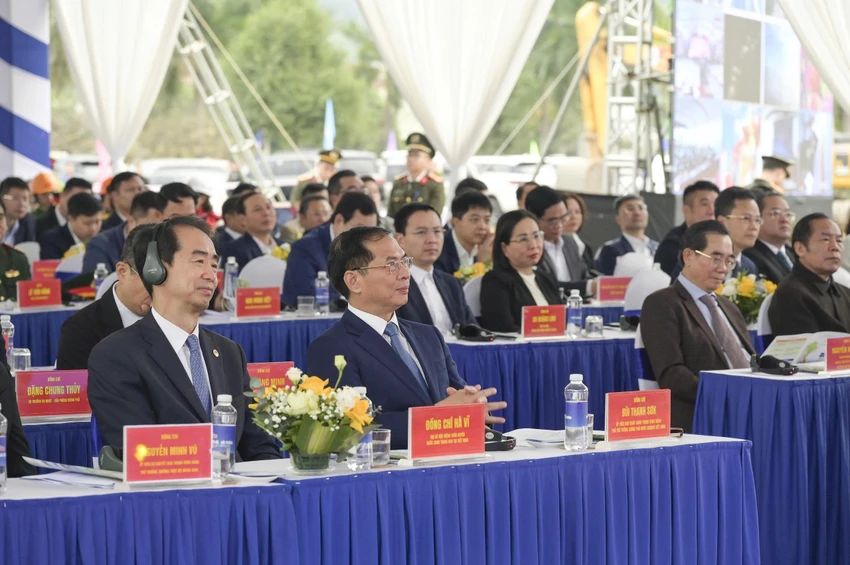 duong-sat-vn.jpg