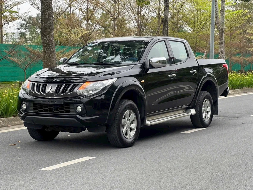 xe-ban-tai-1.jpg