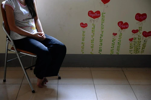 Một số cô dâu Việt kết hôn với người Trung Quốc qua môi giới và không có giấy đăng ký kết hôn. Ảnh minh họa: AFP Một số cô dâu Việt kết hôn với người Trung Quốc qua môi giới và không có giấy đăng ký kết hôn. Ảnh minh họa: AFP