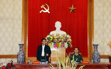 Thủ tướng Chính phủ Nguyễn Tấn Dũng phát biểu tại buổi làm việc.