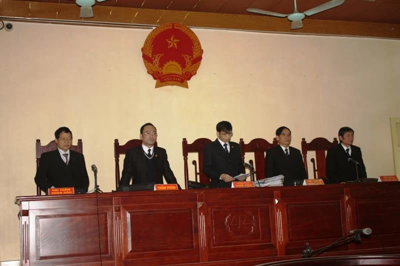 Vẫn chưa thể xét xử nghi phạm giết người trong án oan ông Chấn ảnh 3 Vẫn chưa thể xét xử nghi phạm giết người trong án oan ông Chấn ảnh 3
