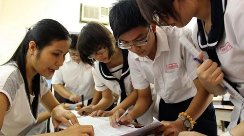 Tuyển sinh 2015: Nhiều trường ĐH xét tuyển trực tuyến ảnh 1 Tuyển sinh 2015: Nhiều trường ĐH xét tuyển trực tuyến