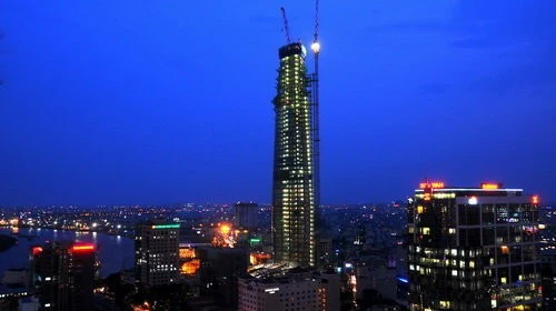 Tòa nhà Bitexco trong quá trình xây dựng. Tòa nhà Bitexco trong quá trình xây dựng. Ảnh: T.T.D.