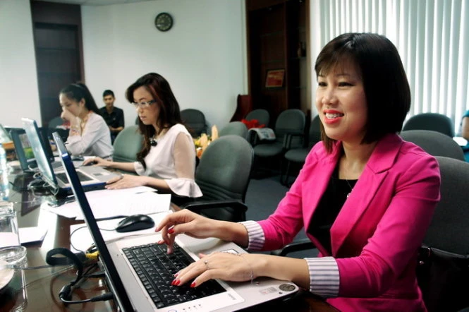 Đại diện Trung tâm Giáo dục Quốc tế StudyLink International - một đơn vị tư vấn du học ở TP.HCM - trong lần tư vấn trực tuyến cho bạn đọc TTO. Ảnh tư liệu.