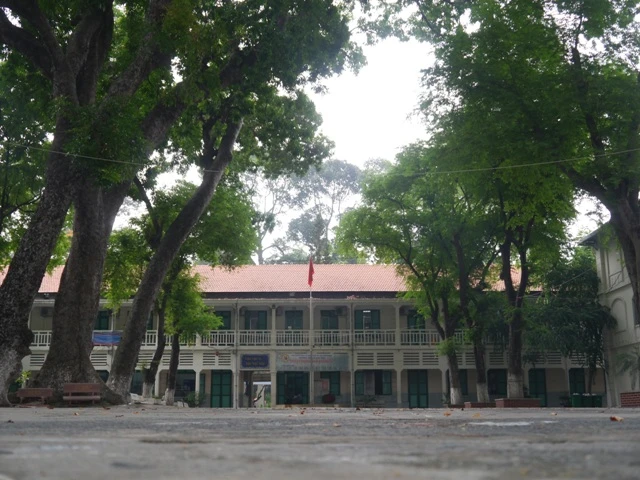 Độc đáo những ngôi trường trăm tuổi ở Sài Gòn ảnh 11 Độc đáo những ngôi trường trăm tuổi ở Sài Gòn ảnh 11