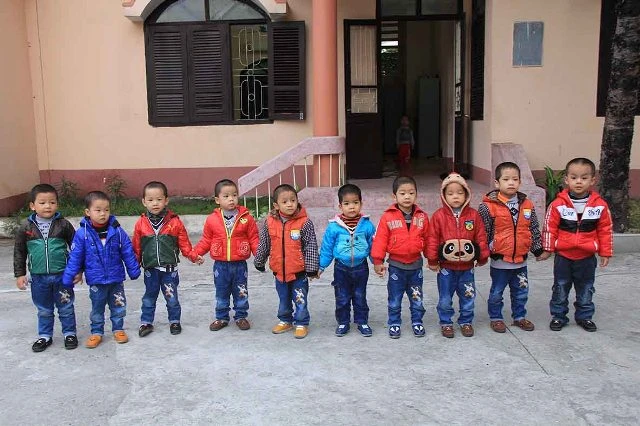 bắt cóc trẻ em, buôn bán trẻ em, mẹ đẻ bán con bắt cóc trẻ em, buôn bán trẻ em, mẹ đẻ bán con