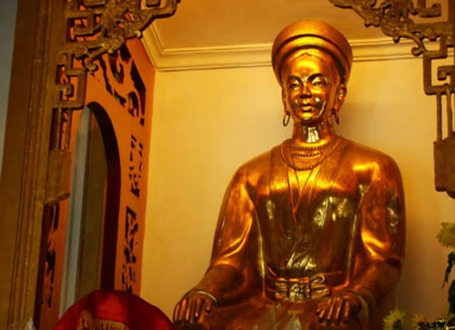 4-cong-chua-anh-huong-nhat-su-viet
