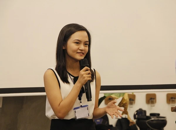 Nữ sinh tuổi 17 nhận 'mưa' học bổng từ 12 trường ĐH ảnh 1 Võ Tường An - nữ sinh Việt 17 tuổi được 12 ĐH danh tiếng thế giới “gọi tên” mùa này.