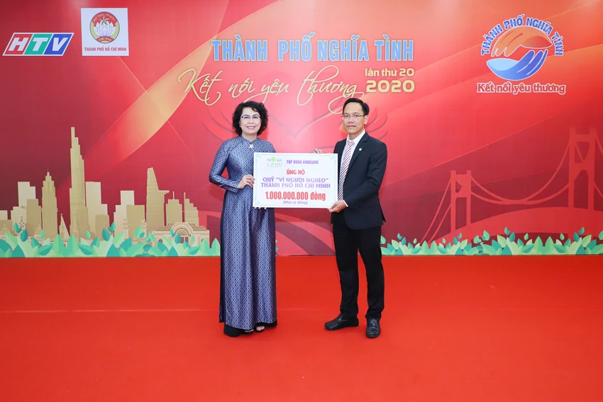 Hơn 56 tỷ đồng đóng góp quỹ 'Vì người nghèo' của TP.HCM ảnh 3 Hơn 56 tỷ đồng đóng góp quỹ 'Vì người nghèo' của TP.HCM ảnh 3