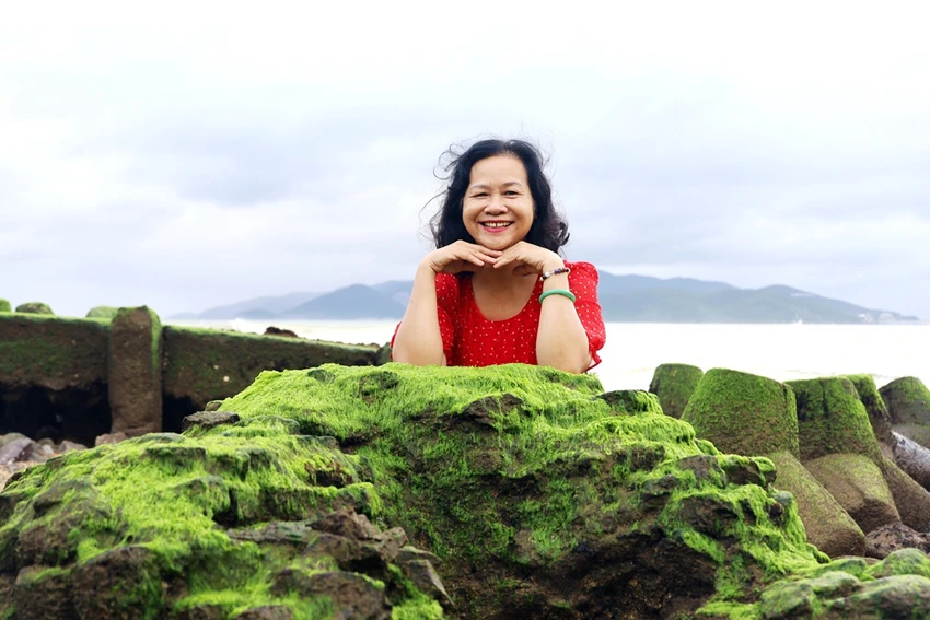 Ngắm rêu mướt xanh kỳ thú trên biển Nha Trang ảnh 7 Ngắm rêu mướt xanh kỳ thú trên biển Nha Trang ảnh 7