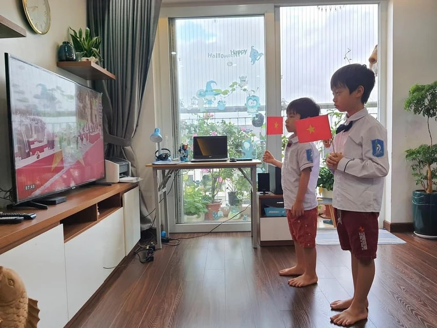 Chùm ảnh: Một khai giảng rất khác ... ảnh 2