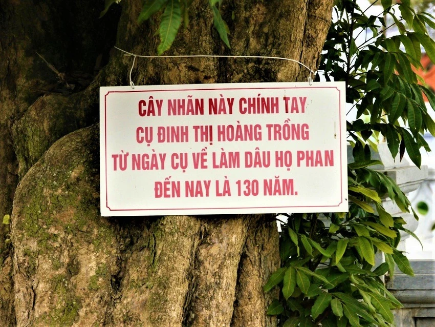 Thăm khu tưởng niệm ông Lê Đức Thọ ảnh 8 Thăm khu tưởng niệm ông Lê Đức Thọ ảnh 8