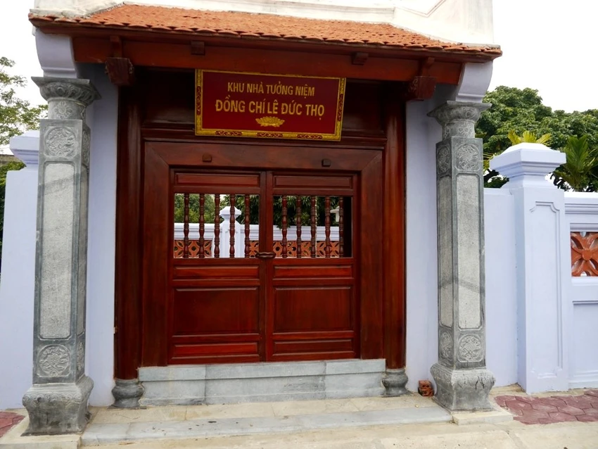 Thăm khu tưởng niệm ông Lê Đức Thọ ảnh 1 Thăm khu tưởng niệm ông Lê Đức Thọ ảnh 1