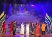 Nghệ sĩ cải lương hội ngộ tại sân khấu Trần Hữu Trang ngày cận Tết