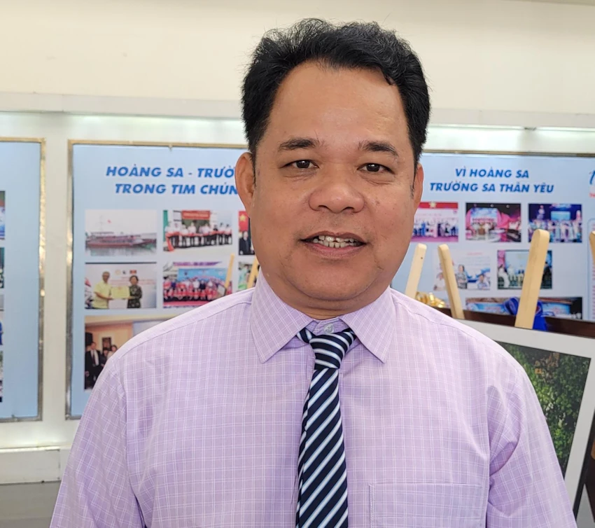 Ông Lê Đình Hải, Chủ tịch UBND huyện đảo Trường Sa Ông Lê Đình Hải, Chủ tịch UBND huyện đảo Trường Sa