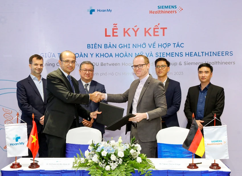 Lễ ký biên bản hợp tác giữa Hoàn Mỹ và Siemens Healthineers. Lễ ký biên bản hợp tác giữa Hoàn Mỹ và Siemens Healthineers.