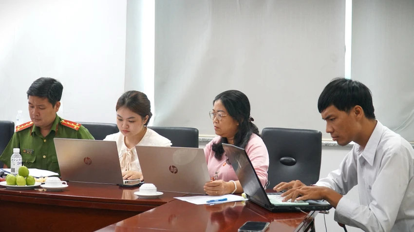 101 thac mac ve can cuoc cong dan 17.jpg