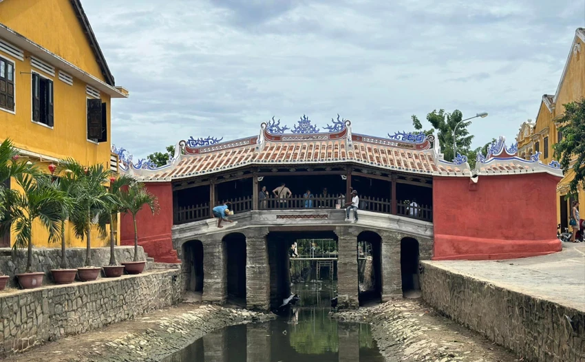trùng tu di sản