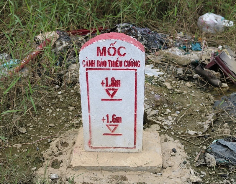 Hiện trường sạt lở hơn một năm không được xử lý ảnh 4 Hiện trường sạt lở hơn một năm không được xử lý ảnh 4